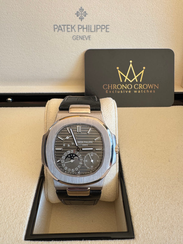 Patek Philippe Nautilus White gold 5712G